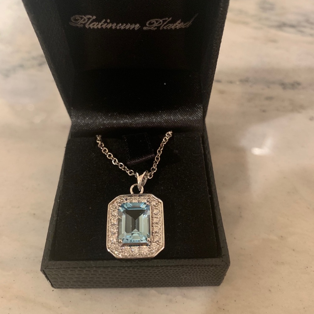 necklace! - Picture 2 of 4